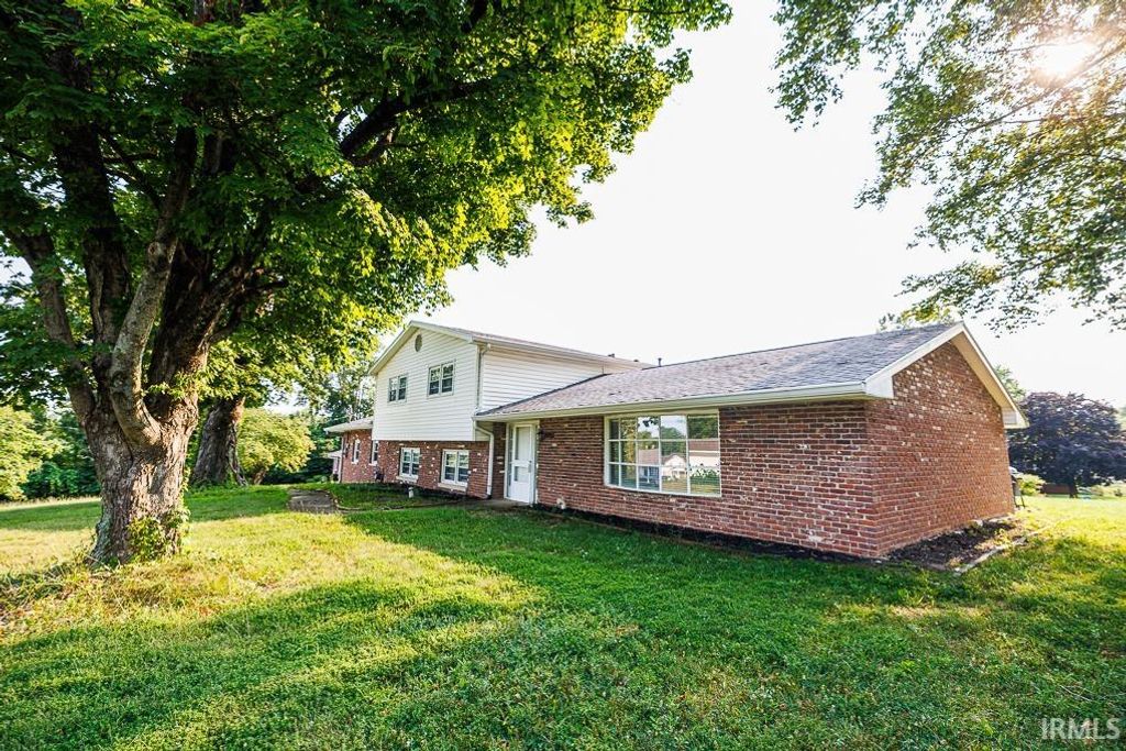 Photo of 3915 S Kennedy Drive, Bloomington, IN 47401 (MLS # 202630254)