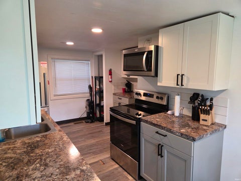 Tiny photo for 801 S Brittain Avenue, Muncie, IN 47303 (MLS # 202640701)
