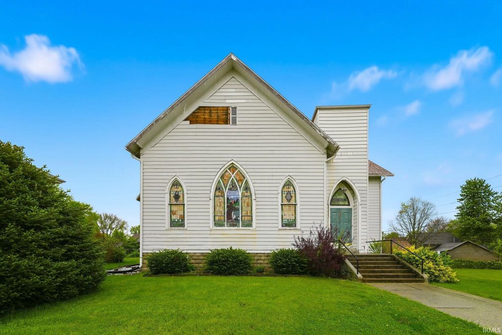 Photo of 316 N Main St ST, Churubusco, IN 46723 (MLS # 202616546)