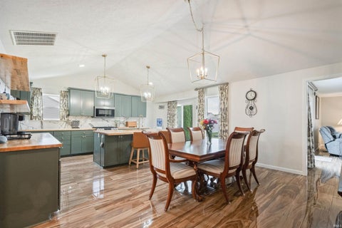 Tiny photo for 921 E Center Road, Kokomo, IN 46902 (MLS # 202639735)