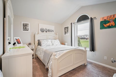 Tiny photo for 921 E Center Road, Kokomo, IN 46902 (MLS # 202639735)
