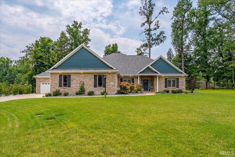 Tiny photo for 6213 Pembrooke Drive, Newburgh, IN 47630 (MLS # 202632138)