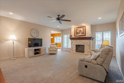 Tiny photo for 6213 Pembrooke Drive, Newburgh, IN 47630 (MLS # 202632138)