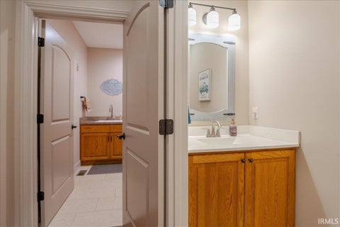 Tiny photo for 6213 Pembrooke Drive, Newburgh, IN 47630 (MLS # 202632138)