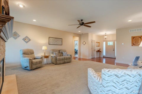 Tiny photo for 6213 Pembrooke Drive, Newburgh, IN 47630 (MLS # 202632138)