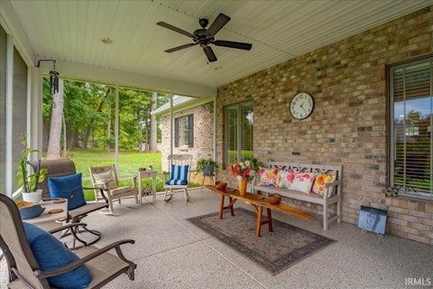 Tiny photo for 6213 Pembrooke Drive, Newburgh, IN 47630 (MLS # 202632138)