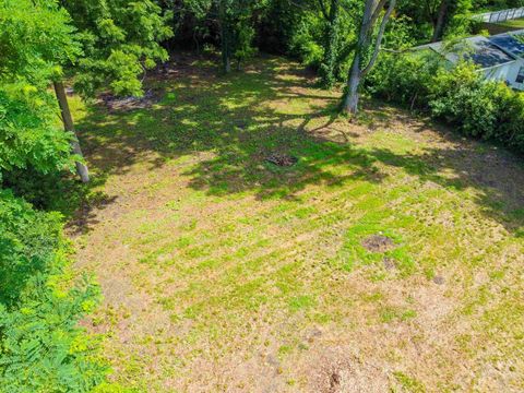 Photo of TBD River Chase Drive, Warsaw, IN 46582 (MLS # 202527954)