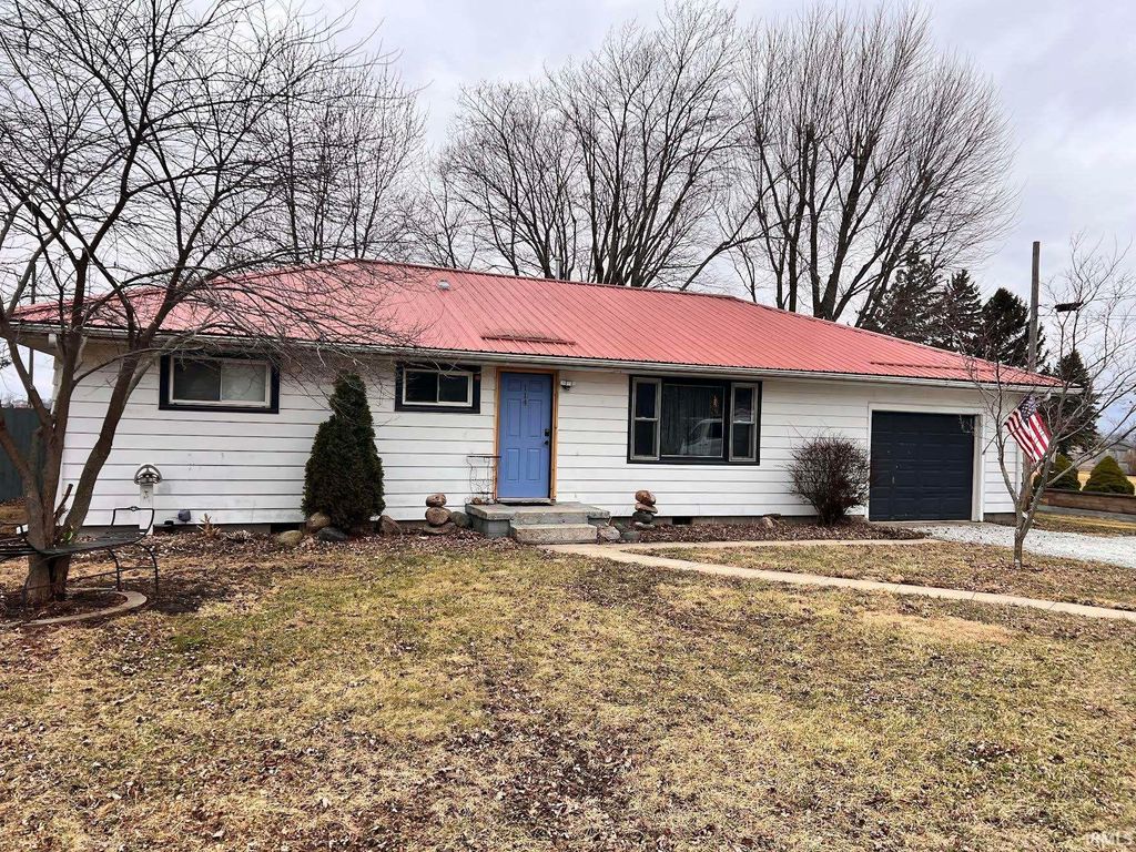 Photo of 114 S Harding Street, Linden, IN 47955 (MLS # 202605417)