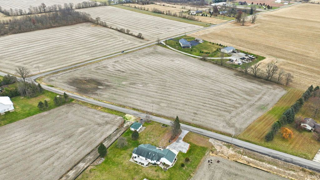 Photo of 3219 W Shoaff Road, Huntertown, IN 46748 (MLS # 202547050)