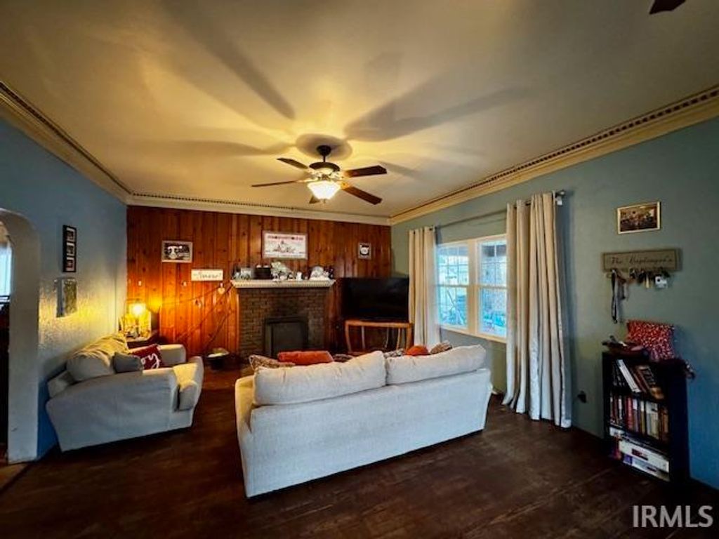 Photo of 21 S Main Street, Rosedale, IN 47874 (MLS # 202548622)