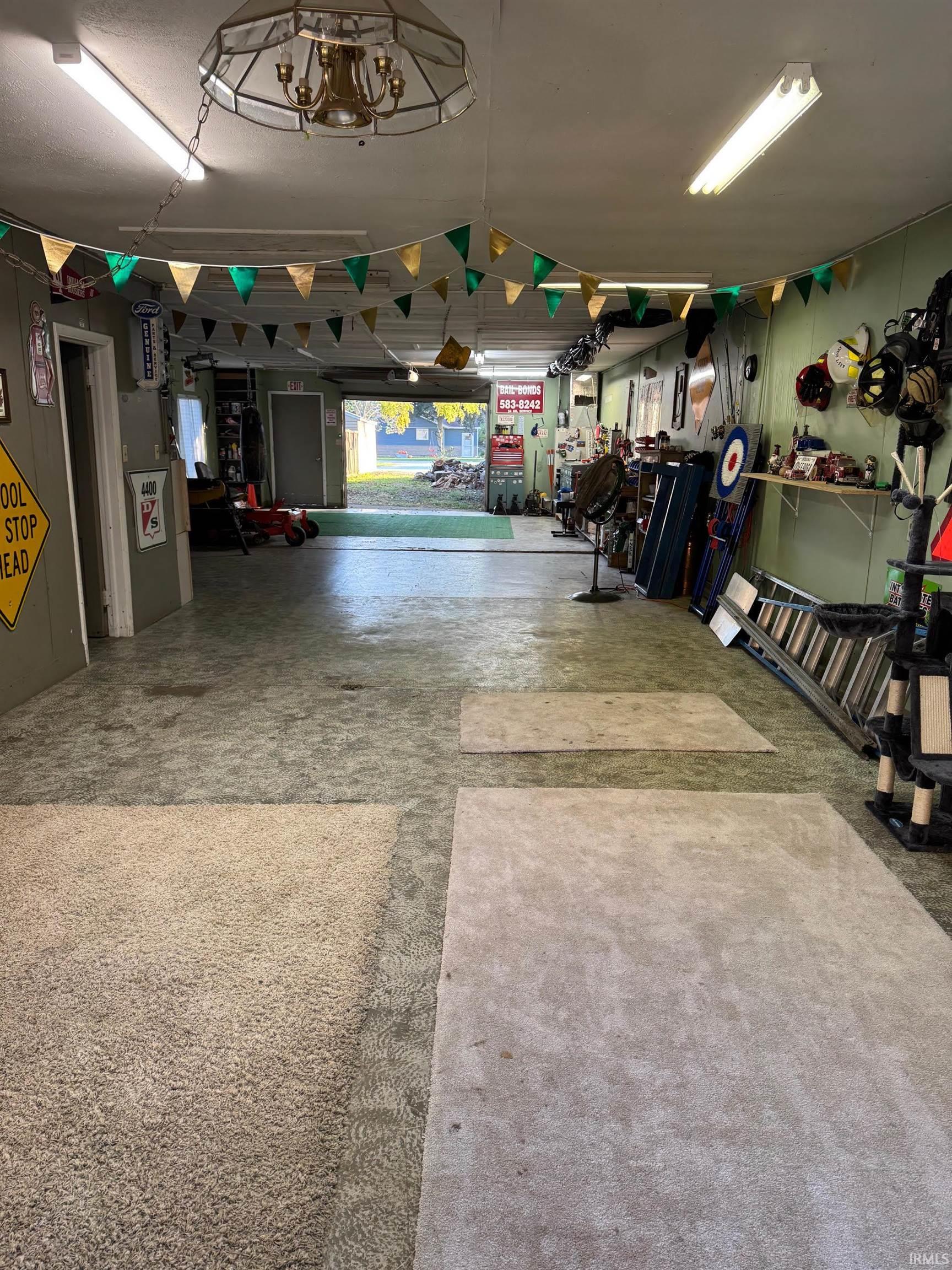 Fowler, Indiana 47944, United States, 5 Bedrooms Bedrooms, ,3 BathroomsBathrooms,Residential,Active,226299