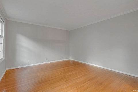 Tiny photo for 707 Emerald Drive, Lafayette, IN 47905 (MLS # 202636472)