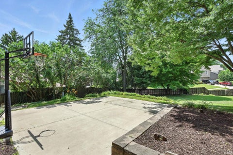 Tiny photo for 818 Sunrise Avenue, Lafayette, IN 47904 (MLS # 202642736)
