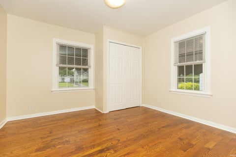 Tiny photo for 4904 Conlin Avenue, Evansville, IN 47715 (MLS # 202624387)