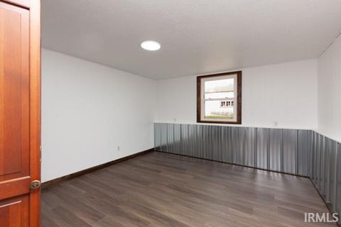 Tiny photo for 705 S Wood Street, Brookston, IN 47923 (MLS # 202537110)