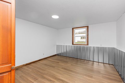 Tiny photo for 705 S Wood Street, Brookston, IN 47923 (MLS # 202537110)