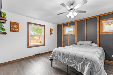 Tiny photo for 705 S Wood Street, Brookston, IN 47923 (MLS # 202537110)