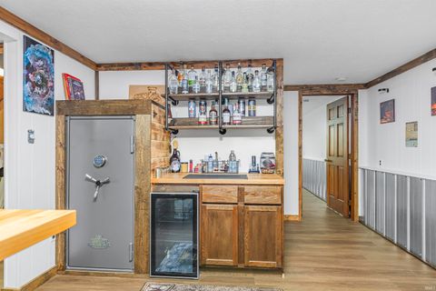 Tiny photo for 705 S Wood Street, Brookston, IN 47923 (MLS # 202537110)