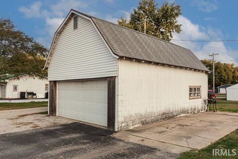 Tiny photo for 705 S Wood Street, Brookston, IN 47923 (MLS # 202537110)