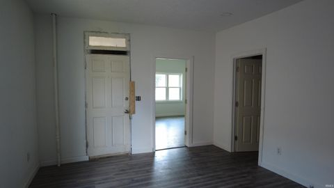 Tiny photo for 317 N Market Street, Delphi, IN 46923 (MLS # 202527579)