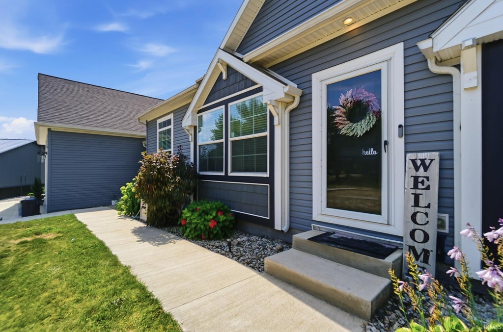 Photo of 5280 E State Rd 8, Albion, IN 46701 (MLS # 202631167)