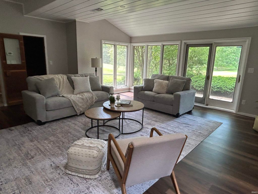 Photo of 17343 Turnbury Court, Granger, IN 46530 (MLS # 202620597)