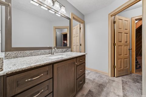 Tiny photo for 3112 WALTON Way, Kokomo, IN 46902 (MLS # 202615148)