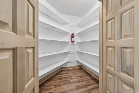 Tiny photo for 3112 WALTON Way, Kokomo, IN 46902 (MLS # 202615148)