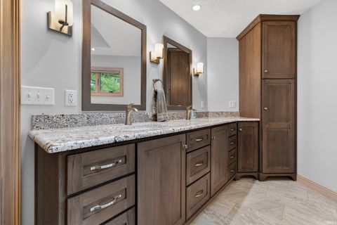 Tiny photo for 3112 WALTON Way, Kokomo, IN 46902 (MLS # 202615148)