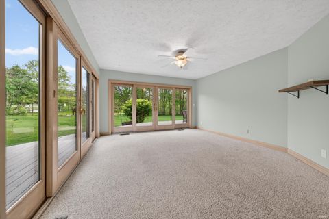 Tiny photo for 3112 WALTON Way, Kokomo, IN 46902 (MLS # 202615148)
