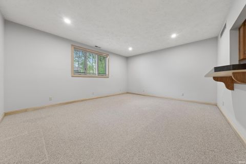 Tiny photo for 3112 WALTON Way, Kokomo, IN 46902 (MLS # 202615148)