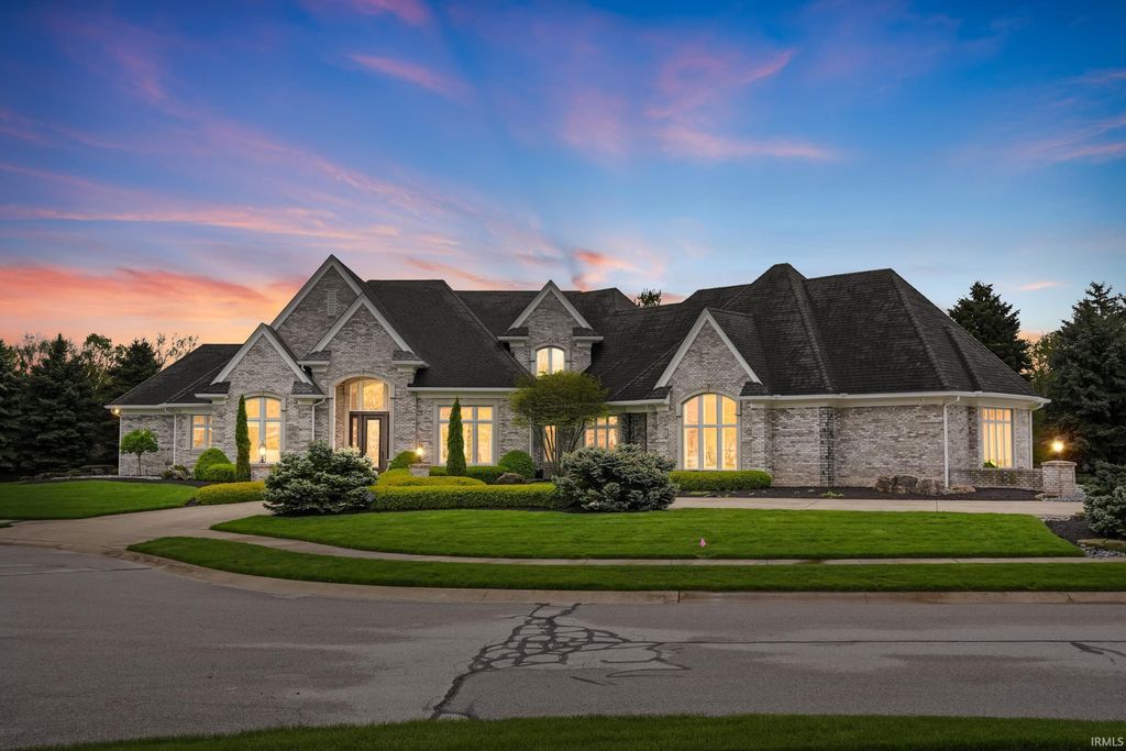 Photo of 3817 Vermilion Cliffs, Fort Wayne, IN 46814 (MLS # 202617878)