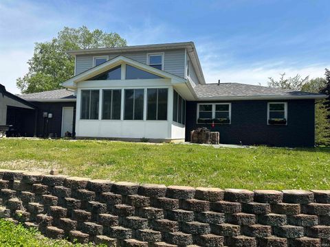 Tiny photo for 1756 S Riverview Road Road, Peru, IN 46970 (MLS # 202617777)