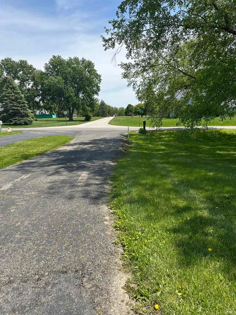 Tiny photo for 1756 S Riverview Road Road, Peru, IN 46970 (MLS # 202617777)