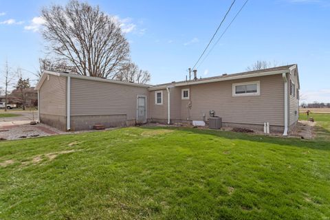 Tiny photo for 1618 W ALTO Road, Kokomo, IN 46902 (MLS # 202610140)