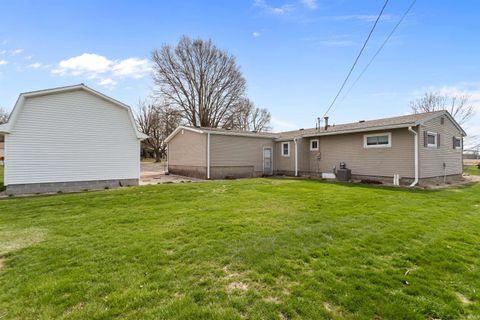 Tiny photo for 1618 W ALTO Road, Kokomo, IN 46902 (MLS # 202610140)