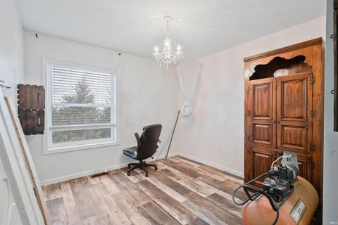 Tiny photo for 8761 N 1300 E, Burnettsville, IN 47926 (MLS # 202600942)