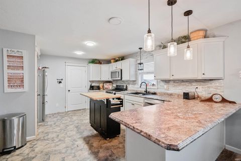 Tiny photo for 8761 N 1300 E, Burnettsville, IN 47926 (MLS # 202600942)