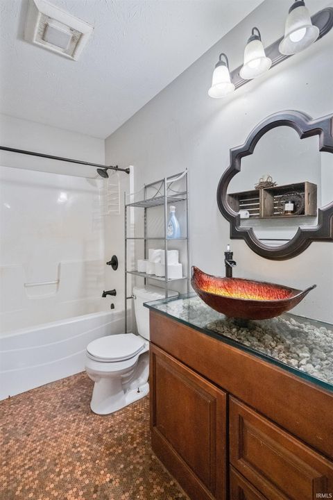 Tiny photo for 8761 N 1300 E, Burnettsville, IN 47926 (MLS # 202600942)