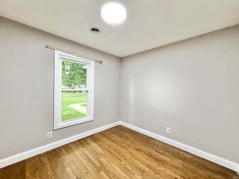 Tiny photo for 800 Upland Drive, Logansport, IN 46947 (MLS # 202628995)