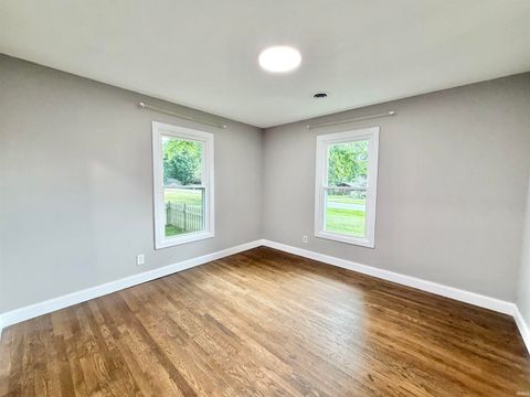 Tiny photo for 800 Upland Drive, Logansport, IN 46947 (MLS # 202628995)