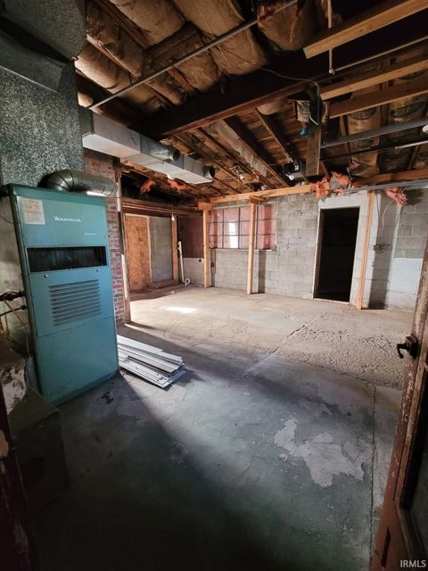 Tiny photo for 530 W Jackson Street, Galveston, IN 46932 (MLS # 202614294)