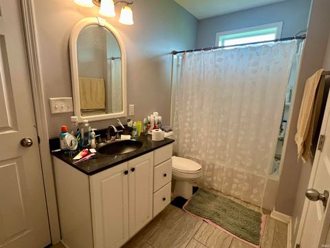 Tiny photo for 907 E Superior ST, Kokomo, IN 46901 (MLS # 202622213)