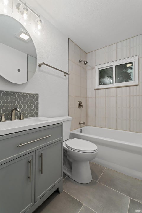Tiny photo for 603 W WASHINGTON Street, Galveston, IN 46932 (MLS # 202633282)