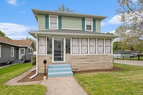 241 E Fairview Avenue, South Bend, IN 46614 - #: 202517974