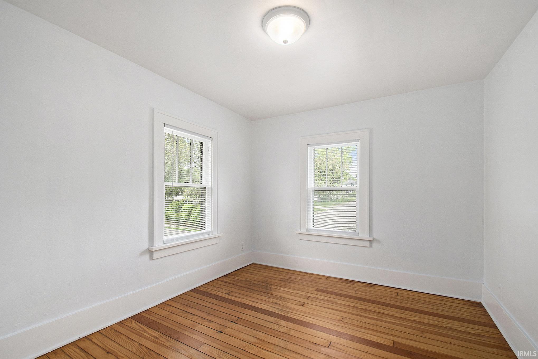 South Bend, Indiana 46614, United States, 3 Bedrooms Bedrooms, ,1 BathroomBathrooms,Residential,Active,132302