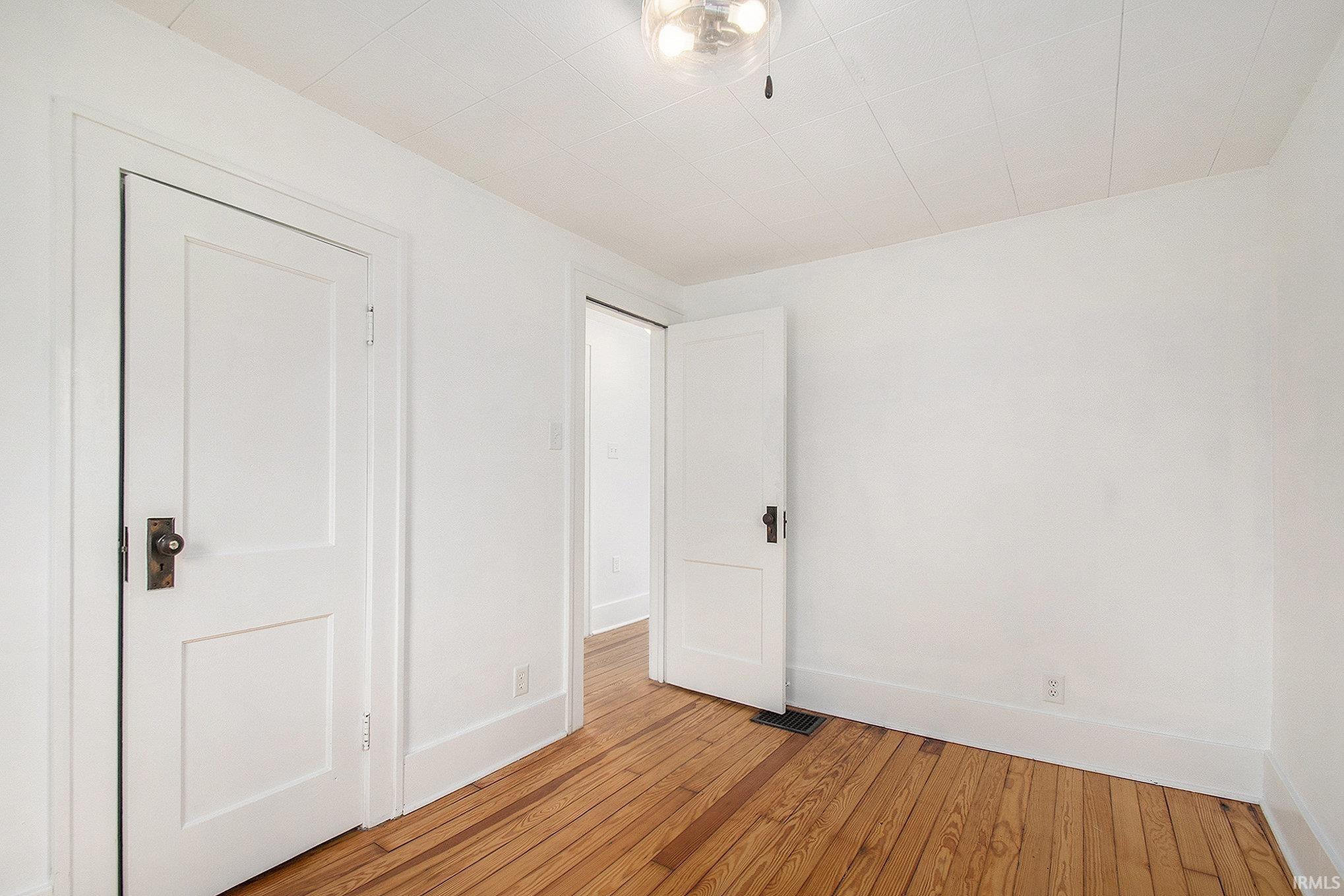 South Bend, Indiana 46614, United States, 3 Bedrooms Bedrooms, ,1 BathroomBathrooms,Residential,Active,132302