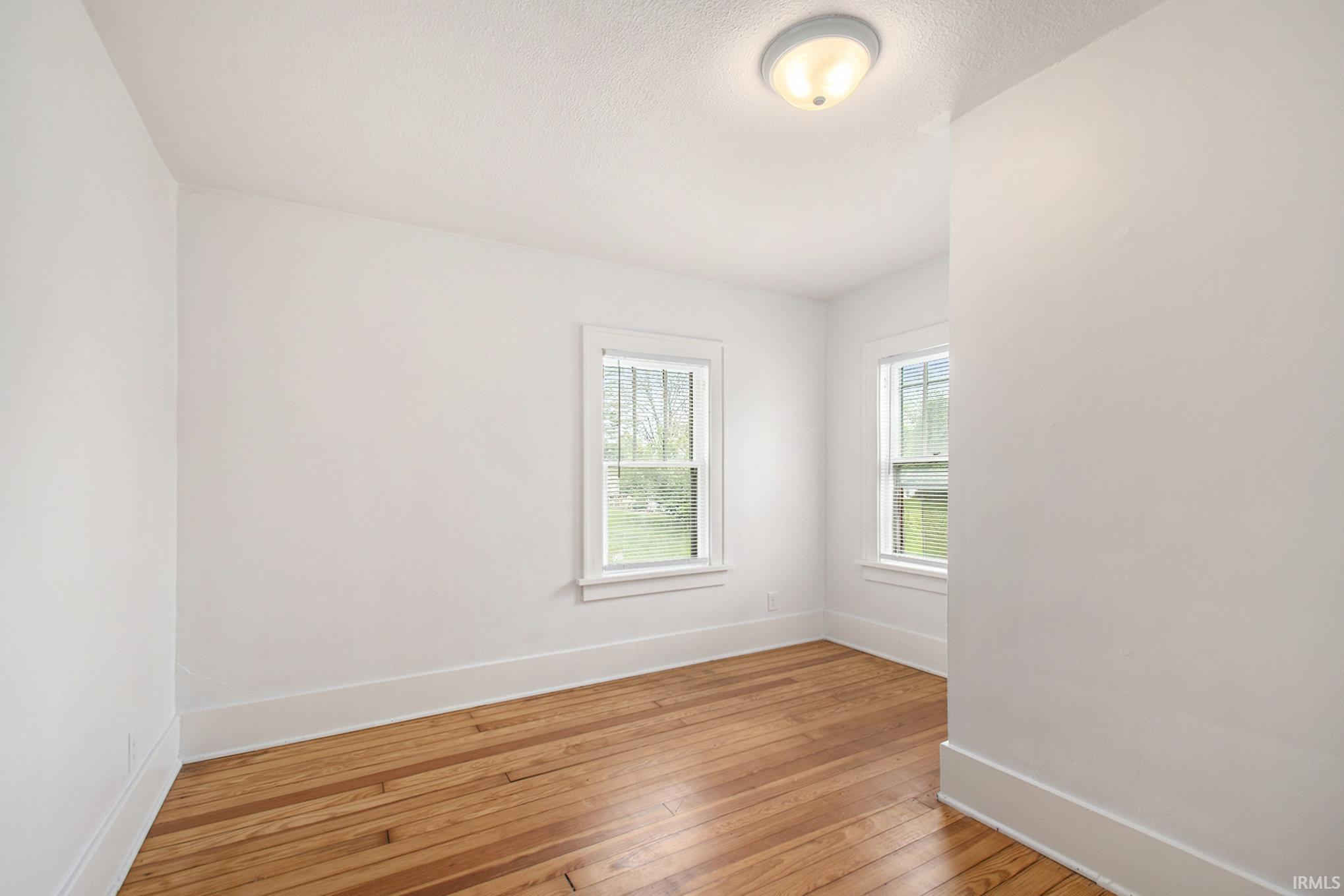 South Bend, Indiana 46614, United States, 3 Bedrooms Bedrooms, ,1 BathroomBathrooms,Residential,Active,132302