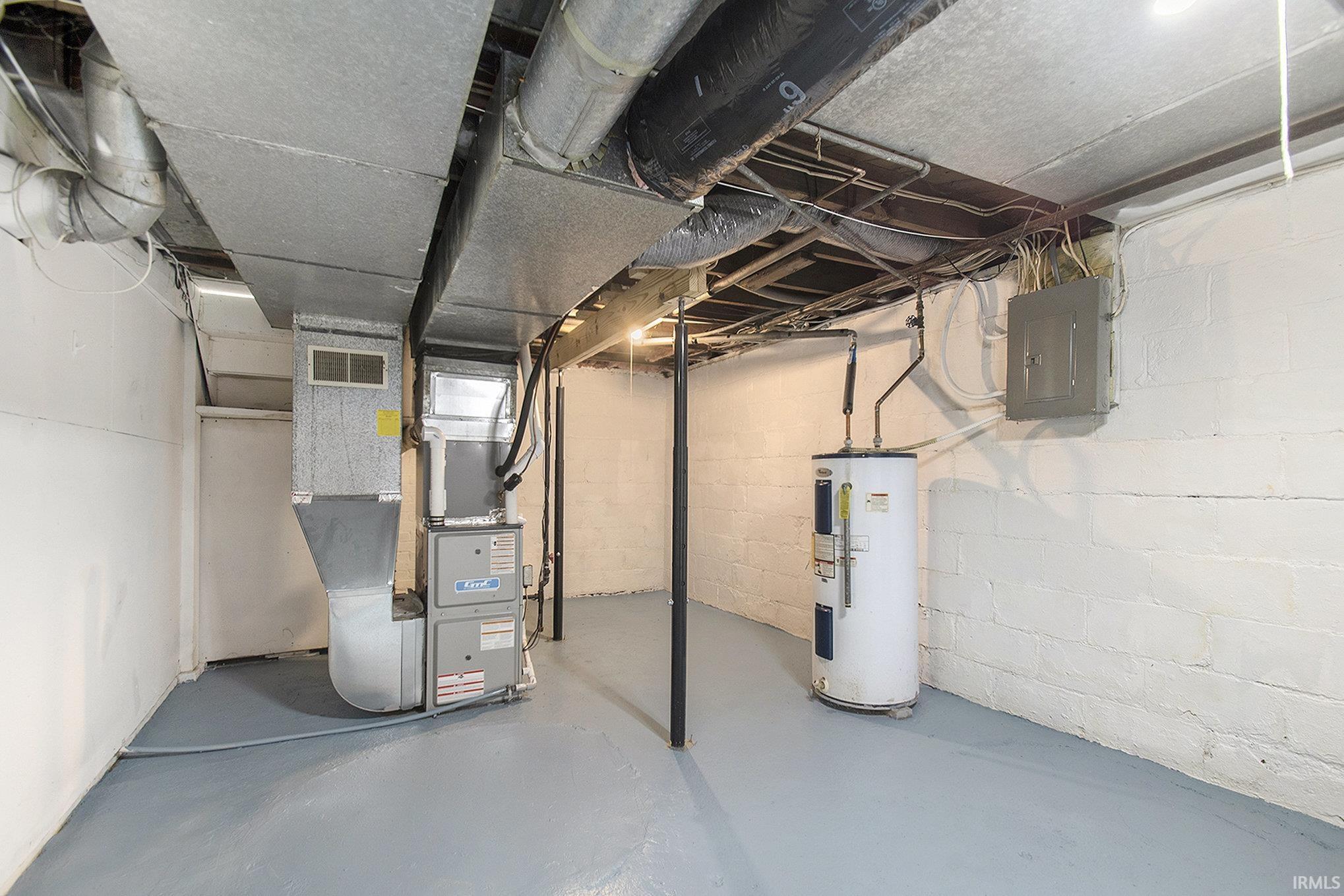 South Bend, Indiana 46614, United States, 3 Bedrooms Bedrooms, ,1 BathroomBathrooms,Residential,Active,132302