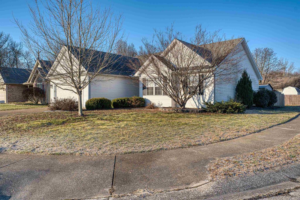 Photo of 7402 Baltic Drive, Evansville, IN 47711 (MLS # 202613832)